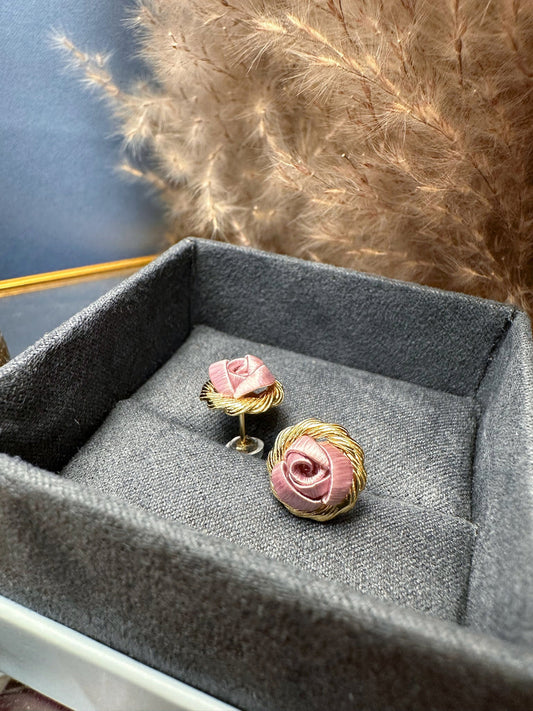 香檳金系列-迷你玫瑰耳環-迷霧紫