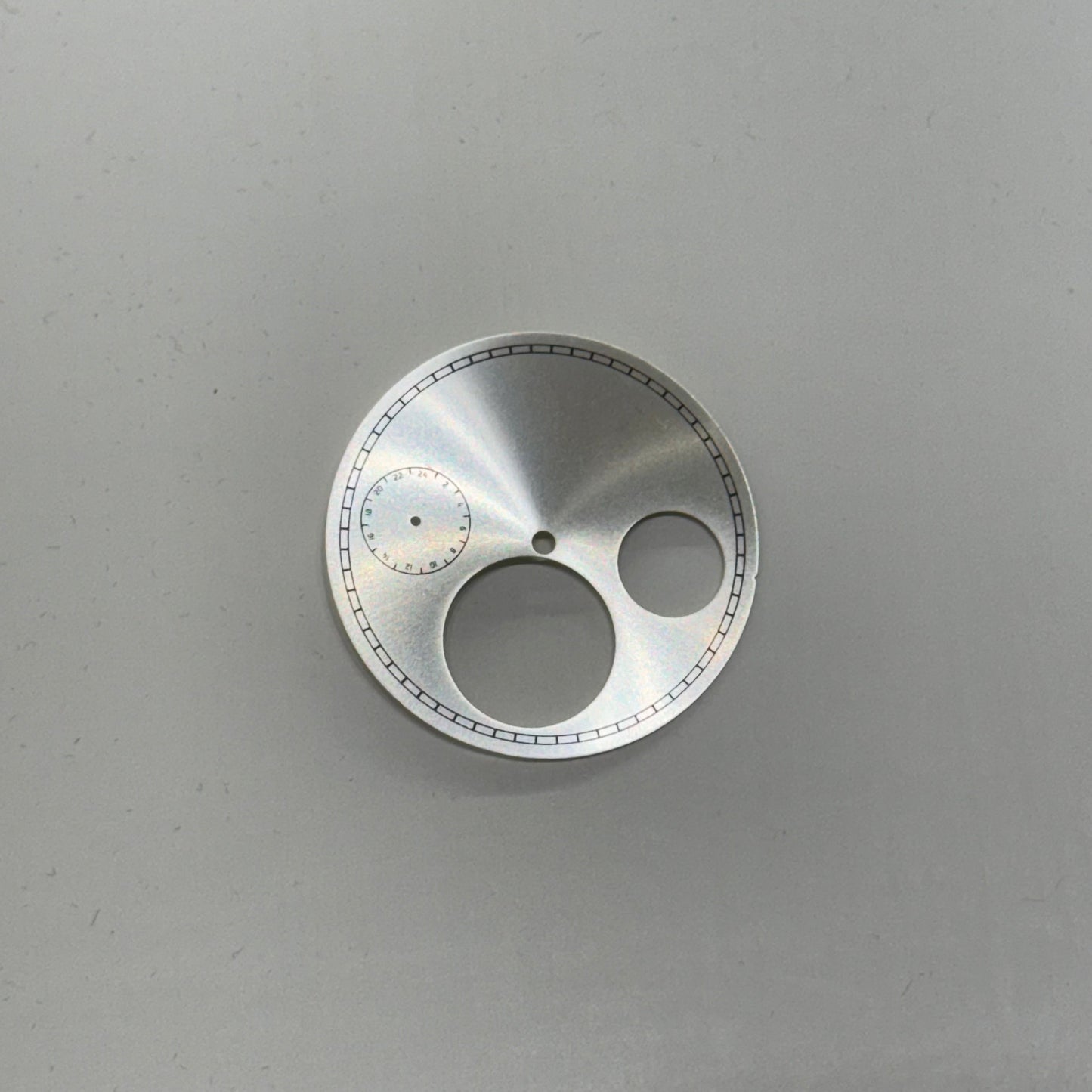 42MM ｜錶盤｜陀飛輪三眼鏤空貓眼銀色