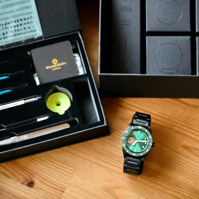 翡翠黑影-40mmDiver日本SEIKO機芯DIY套組｜個性化手錶禮物盒 | DIY kit set